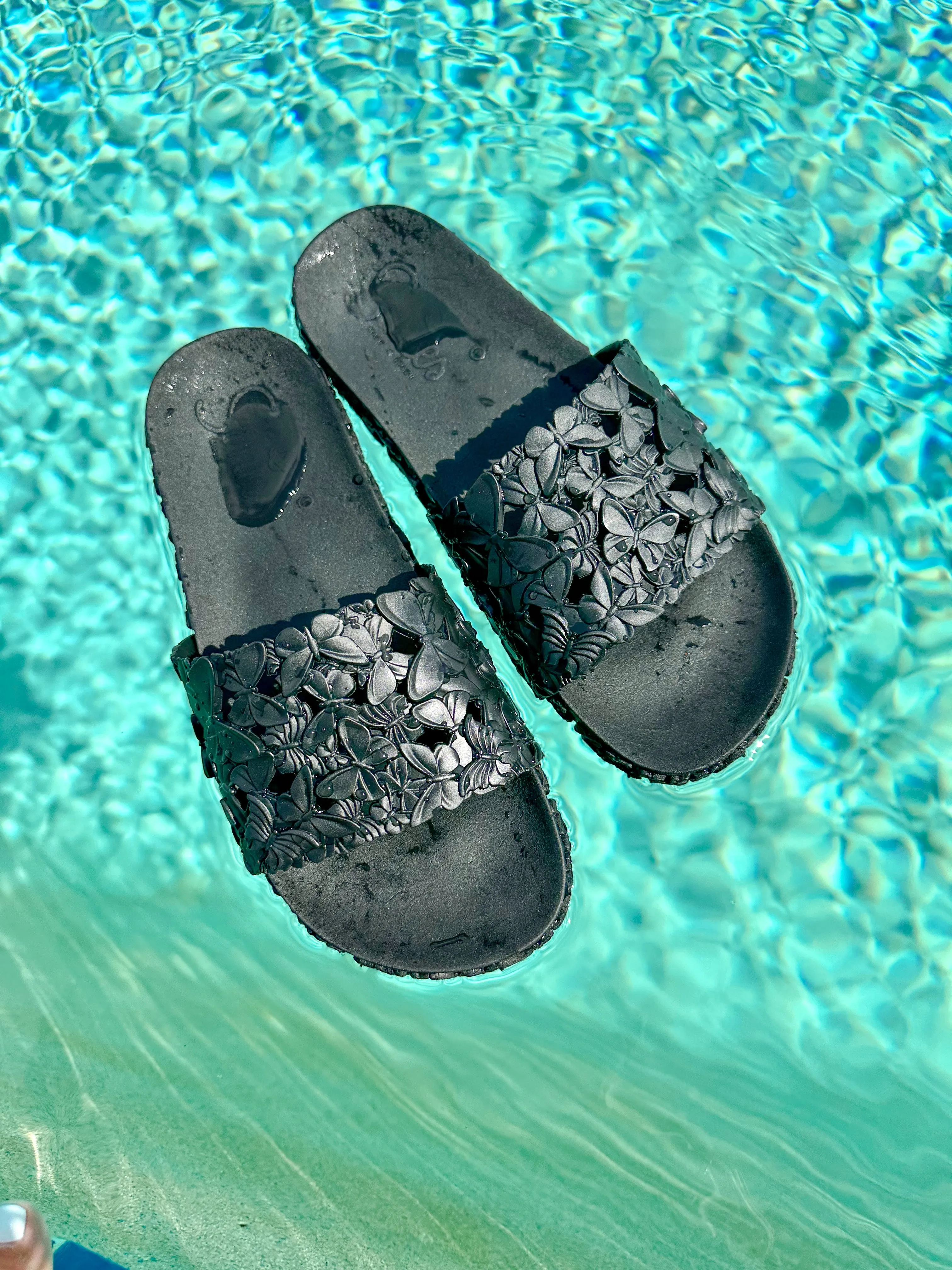 Butterfly Slides- Black