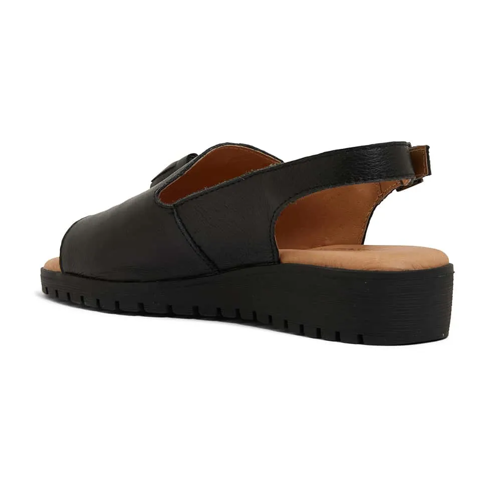 Gilmore Sandal in Black Leather