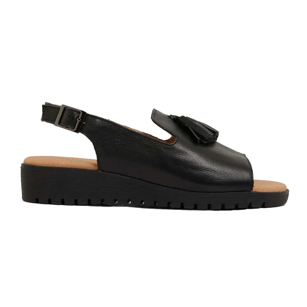 Gilmore Sandal in Black Leather