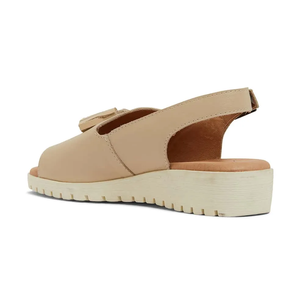 Gilmore Sandal in Nude Leather