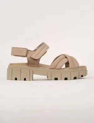 Jada Cupido Wedge, Concrete