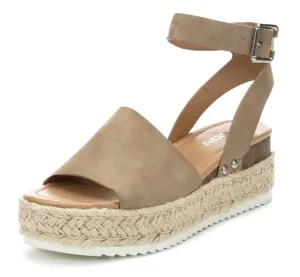 Soda Topic Espadrilles Flatform Comfortable Studded Wedge Open Toe Sandals