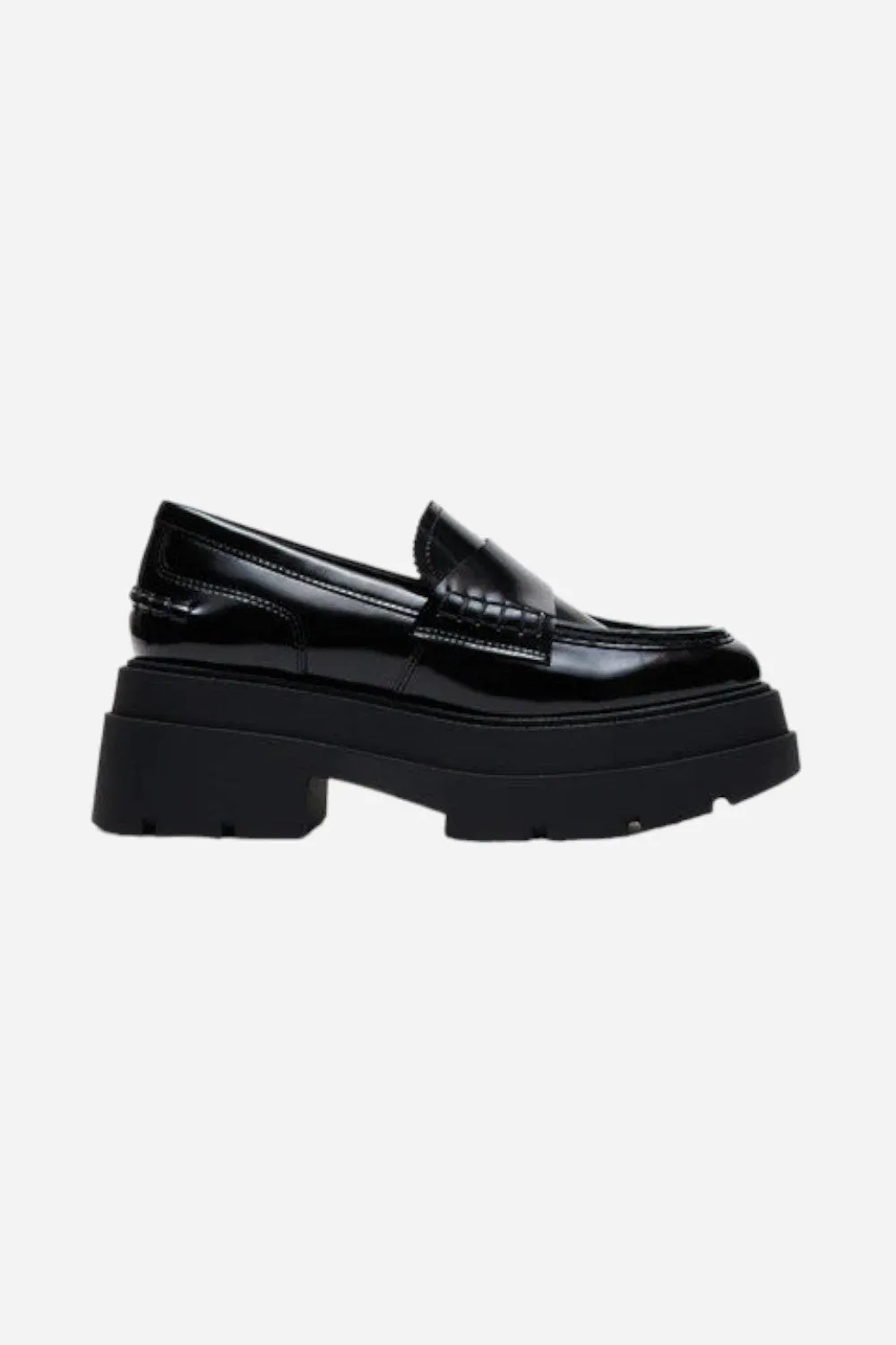 Steve Madden Gaven Loafer in Black Leather