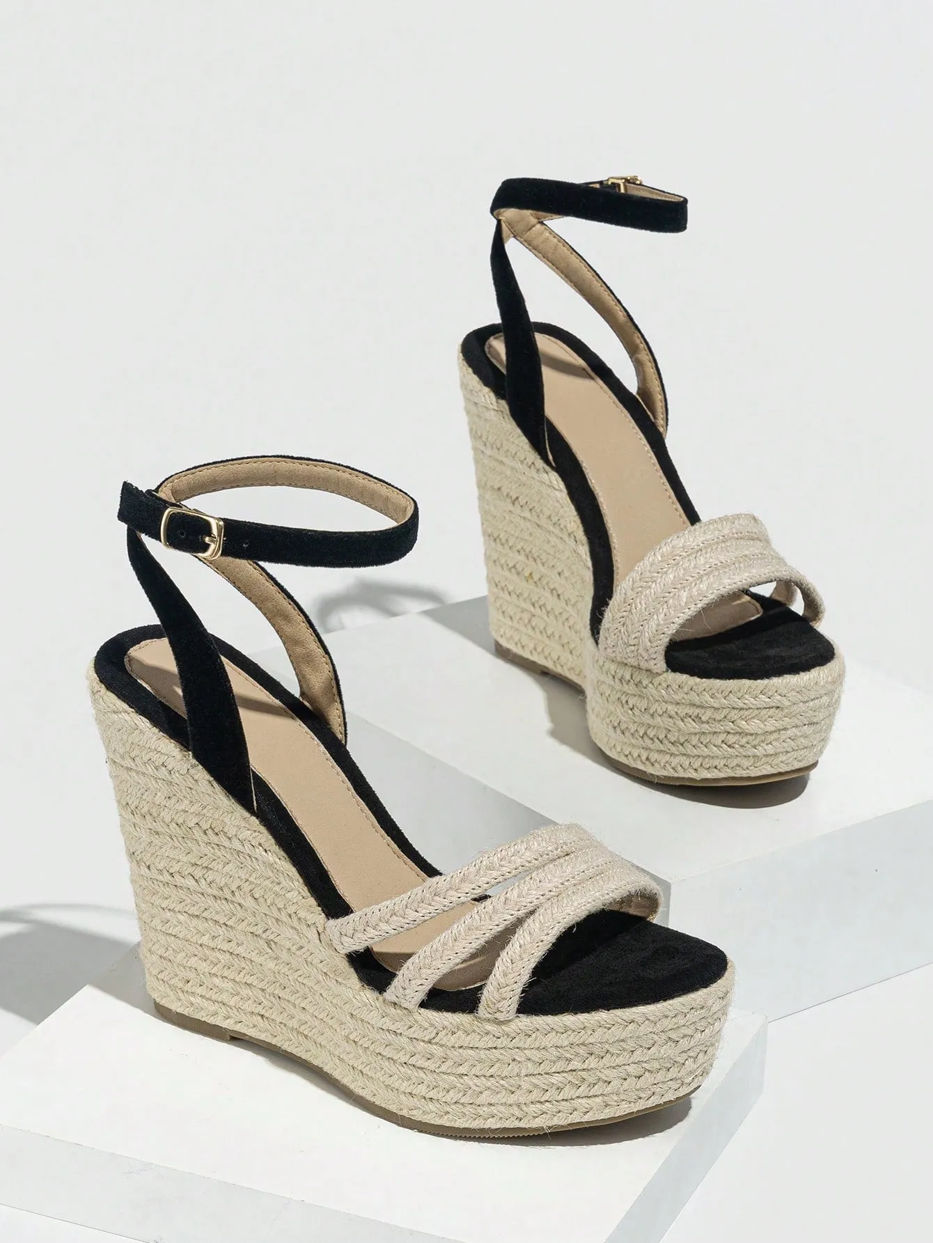 Women's Fashionable, Elegant, Fresh, Versatile, Black, Round-Toe, Outdoor, Holiday-Style, Wedge Heel, Platform Sandals With Woven Straw Design